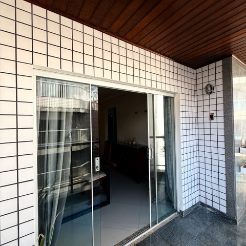 Cobertura / Penthouse com 720m² 3 quartos e 3 banheiros, à venda, no bairro São Bento em Cabo Frio