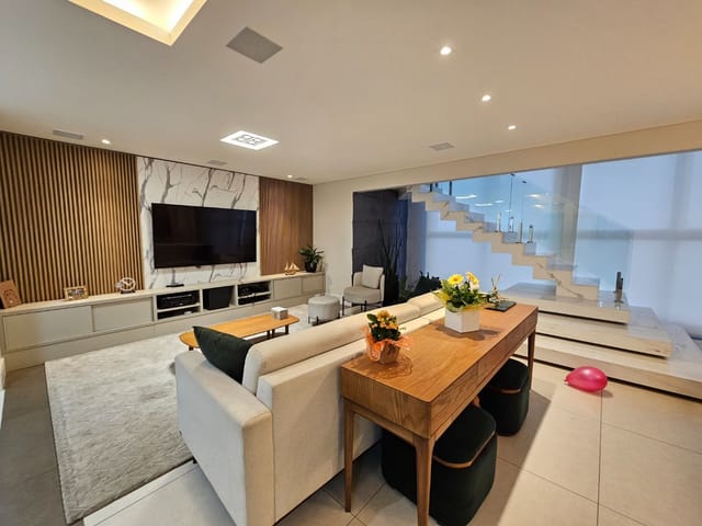 Cobertura / Penthouse 4 quartos e 5 banheiros, à venda, no bairro Vila Ema em São José dos Campos