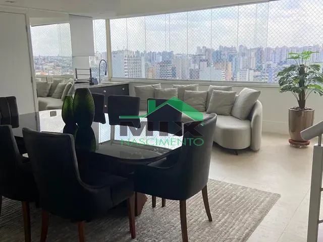 Cobertura / Penthouse com 228m² 3 quartos e 3 banheiros, à venda ou para alugar, no bairro Centro em Santo André