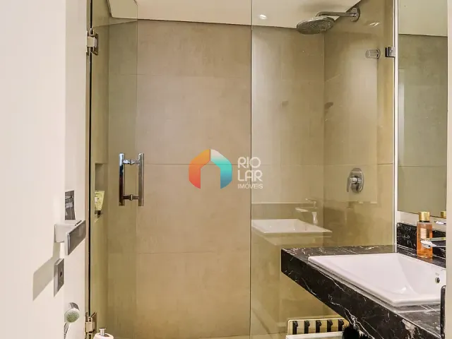 Cobertura / Penthouse com 235m² 4 quartos e 6 banheiros, à venda, no bairro Botafogo em Rio de Janeiro