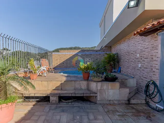 Cobertura / Penthouse com 209m² 3 quartos e 4 banheiros, à venda, no bairro Laranjeiras em Rio de Janeiro
