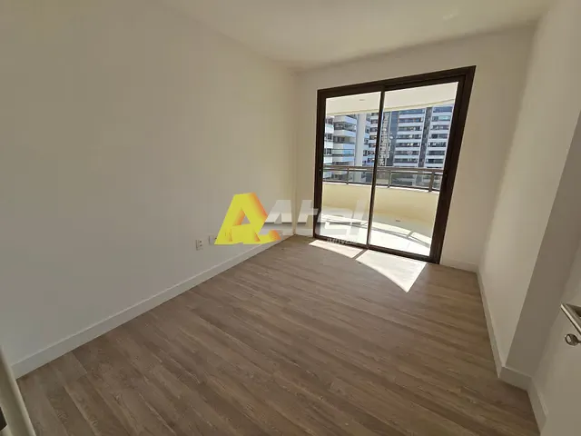 Cobertura / Penthouse com 265m² 5 quartos e 5 banheiros, à venda, no bairro Barra da Tijuca em Rio de Janeiro