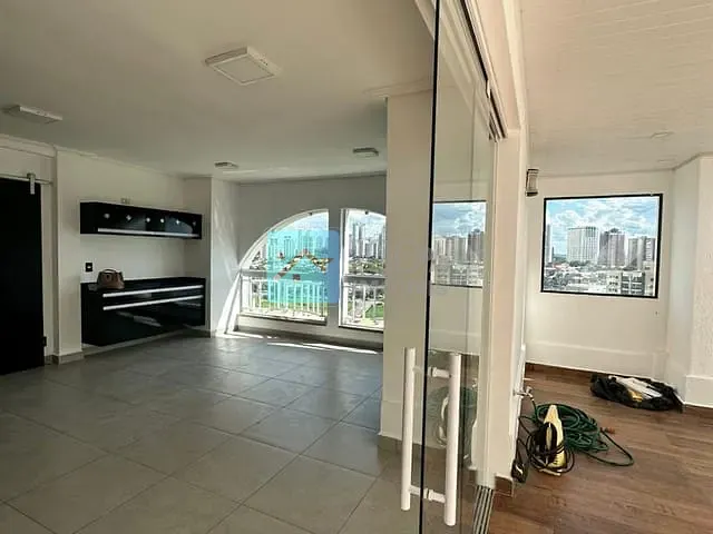 Cobertura / Penthouse com 143m² 3 quartos e 2 banheiros, à venda ou para alugar, no bairro Vila Ema em São José dos Campos
