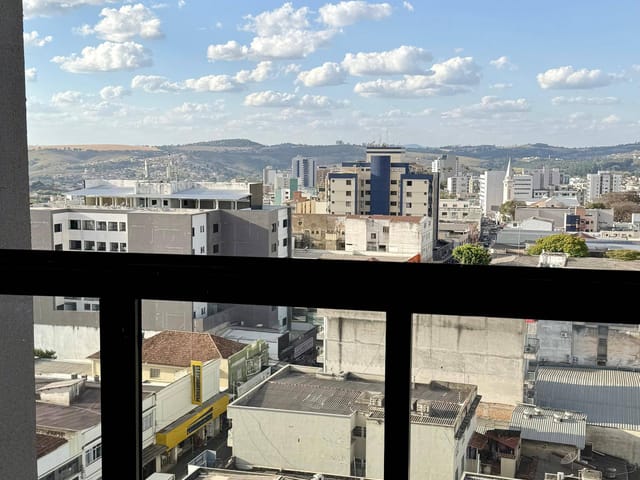 Cobertura / Penthouse 4 quartos e 2 banheiros, à venda, no bairro Centro em Lavras