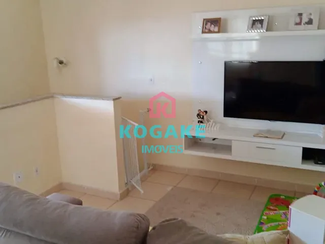 Cobertura / Penthouse 3 quartos e 2 banheiros, à venda, no bairro Jardim Santa Clara em Taubaté