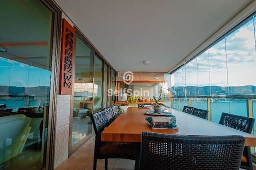 Apartamento, 4 quartos, 250 m² - Foto 1