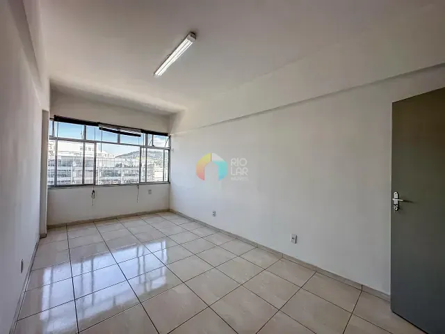 Apartamento com 29m² 1 quarto e 1 banheiro, à venda, no bairro Centro em Rio de Janeiro