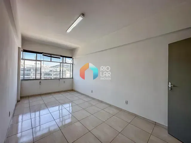 Apartamento com 29m² 1 quarto e 1 banheiro, à venda, no bairro Centro em Rio de Janeiro