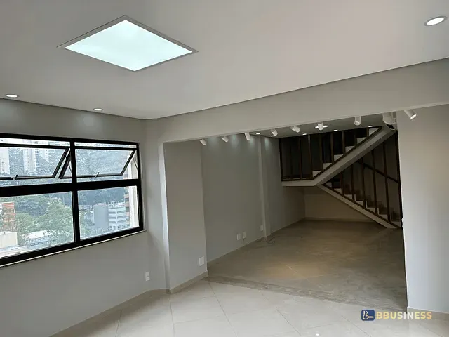 Apartamento 3 quartos e 4 banheiros, para alugar, no bairro Jardim Londrina em São Paulo