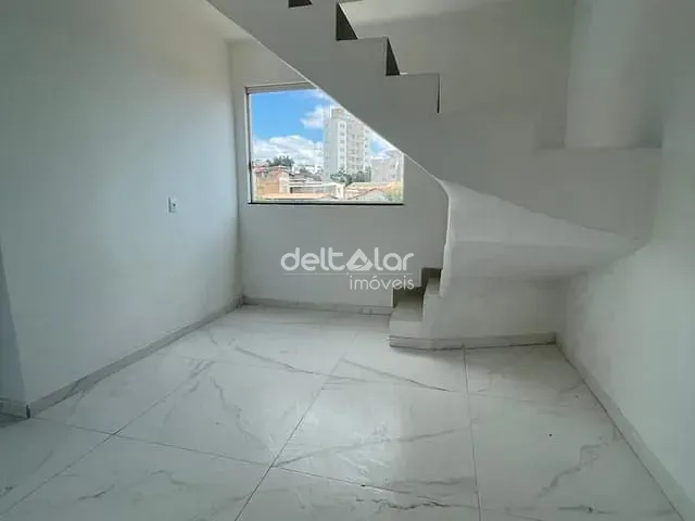 Cobertura / Penthouse com 100m² 3 quartos e 2 banheiros, à venda, no bairro Vila Cloris em Belo Horizonte