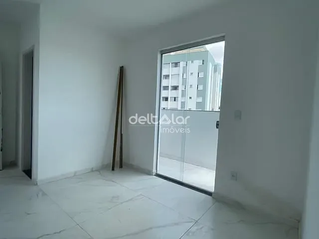 Cobertura / Penthouse com 100m² 3 quartos e 2 banheiros, à venda, no bairro Vila Cloris em Belo Horizonte