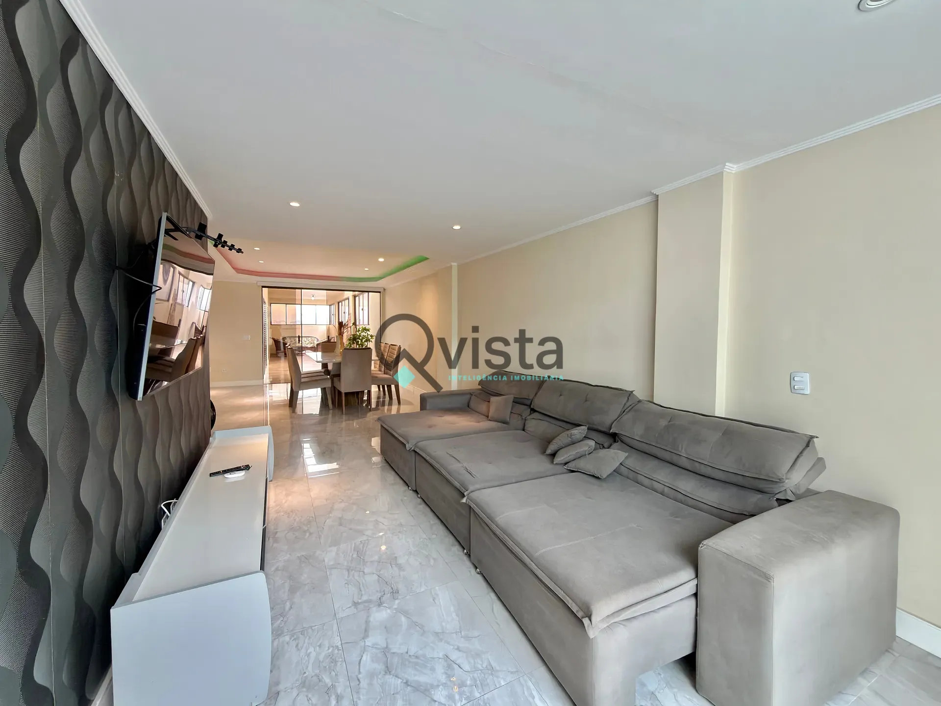 Cobertura, 3 quartos, 232 m² - Foto 2