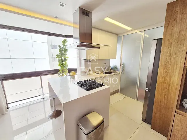 Cobertura / Penthouse com 162m² 2 quartos e 3 banheiros, à venda, no bairro Ipanema em Rio de Janeiro