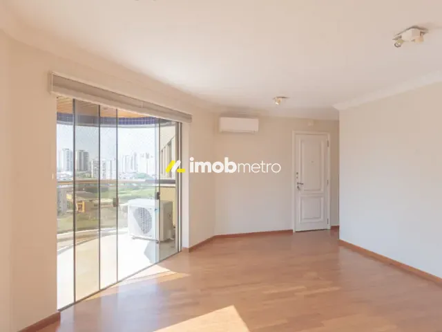 Cobertura / Penthouse com 320m² 3 quartos e 5 banheiros, à venda ou para alugar, no bairro Cambuí em Campinas