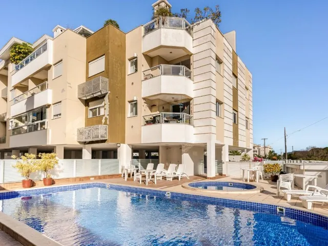 Cobertura / Penthouse 4 quartos e 4 banheiros, para alugar, no bairro Ingleses do Rio Vermelho em Florianópolis