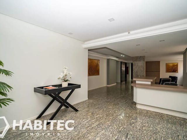 Cobertura / Penthouse 4 quartos e 5 banheiros, à venda, no bairro Juvevê em Curitiba