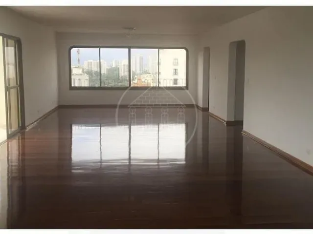 Cobertura / Penthouse com 786m², à venda ou para alugar, no bairro Santo Amaro em São Paulo