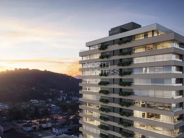 Cobertura / Penthouse com 1923m² 4 quartos e 7 banheiros, à venda, no bairro América em Joinville