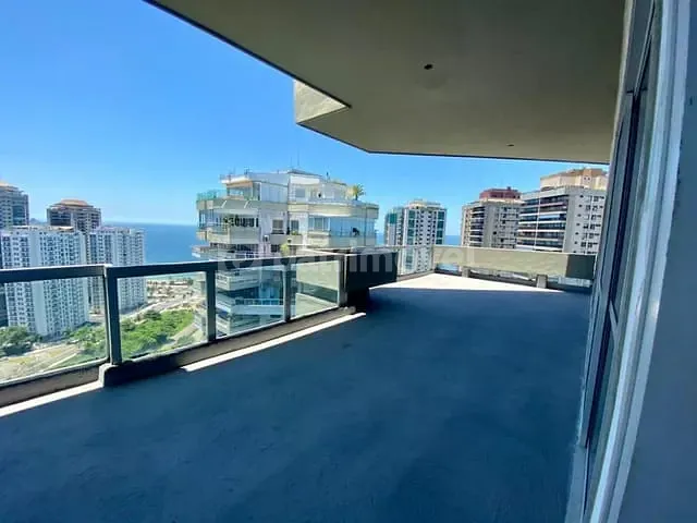 Cobertura / Penthouse com 800m² 3 quartos e 5 banheiros, à venda, no bairro Barra da Tijuca em Rio de Janeiro