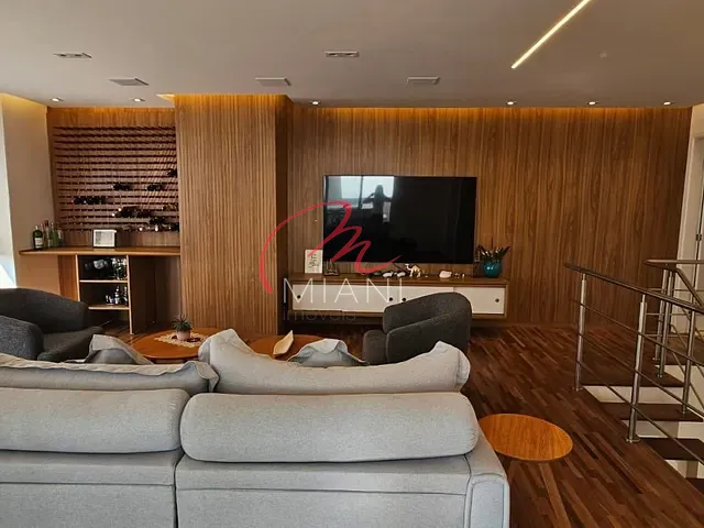 Cobertura / Penthouse 3 quartos e 3 banheiros, à venda, no bairro Jardim Boa Vista em São Paulo