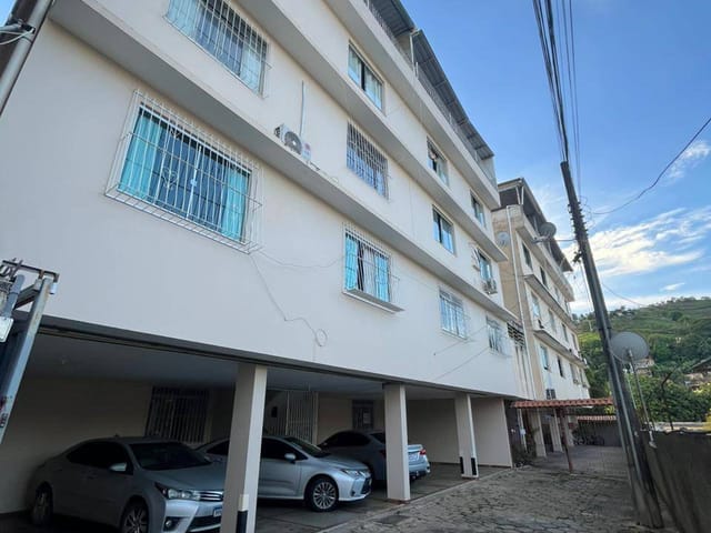 Cobertura / Penthouse 3 quartos e 2 banheiros, à venda, no bairro Popular em Cataguases