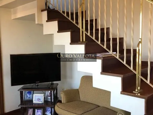 Cobertura / Penthouse com 270m² 4 quartos e 3 banheiros, à venda, no bairro Jardim Avelino em São Paulo