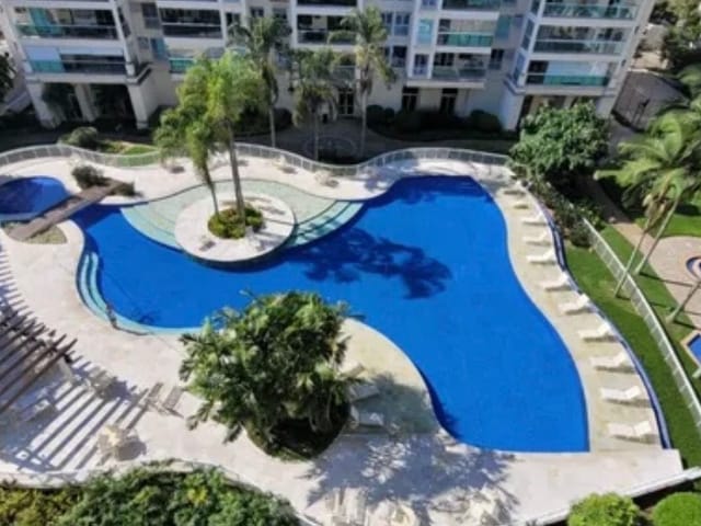 Cobertura / Penthouse 3 quartos e 4 banheiros, para alugar, no bairro Barra da Tijuca em Rio de Janeiro