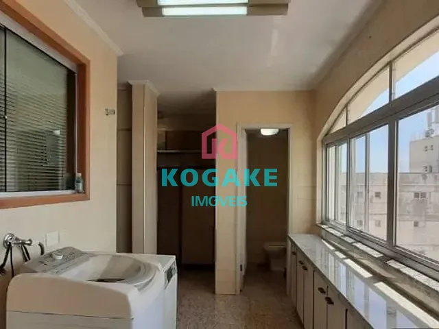 Cobertura / Penthouse com 374m² 4 quartos e 4 banheiros, à venda, no bairro Vila Adyana em São José dos Campos