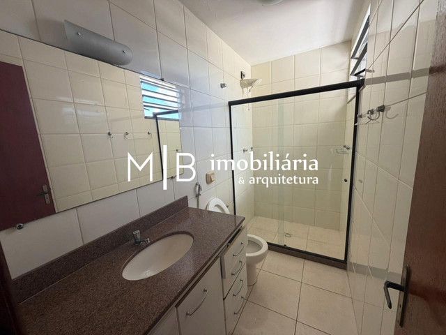 Cobertura / Penthouse 3 quartos e 2 banheiros, para alugar, no bairro Centro em Cataguases