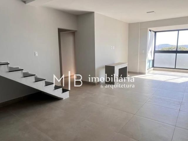 Cobertura / Penthouse 3 quartos e 3 banheiros, à venda ou para alugar, no bairro Parque dos Ipês em Lavras