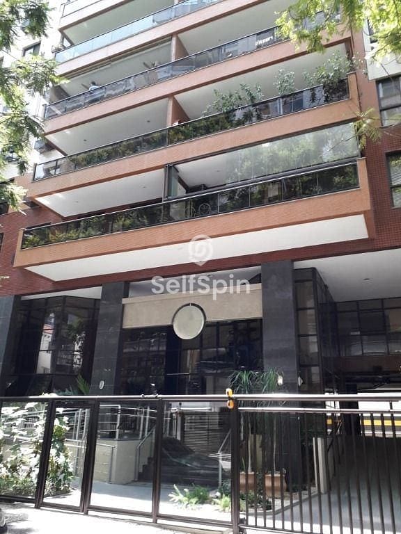 Cobertura, 3 quartos, 210 m² - Foto 1