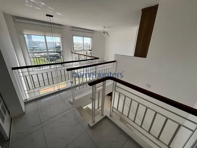Cobertura / Penthouse 4 quartos e 6 banheiros, à venda ou para alugar, no bairro Vila Brandina em Campinas