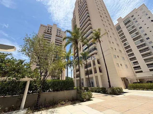 Cobertura / Penthouse 4 quartos e 6 banheiros, à venda ou para alugar, no bairro Vila Brandina em Campinas