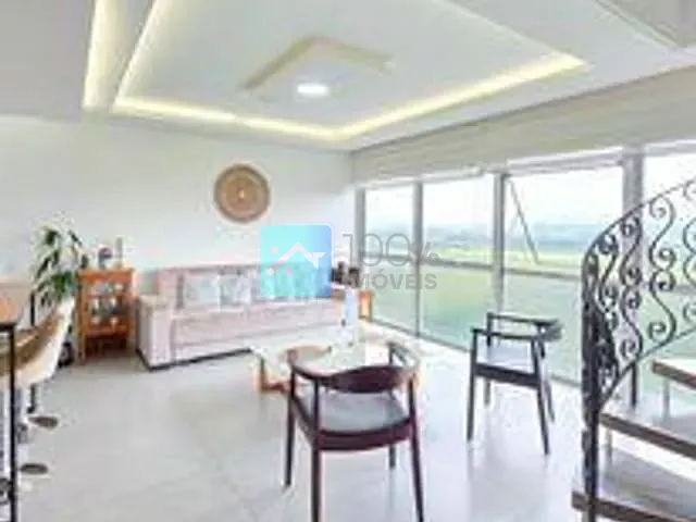 Cobertura / Penthouse 3 quartos e 3 banheiros, à venda, no bairro Centro em São José dos Campos