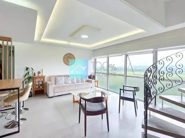 Cobertura / Penthouse 3 quartos e 3 banheiros, à venda, no bairro Centro em São José dos Campos