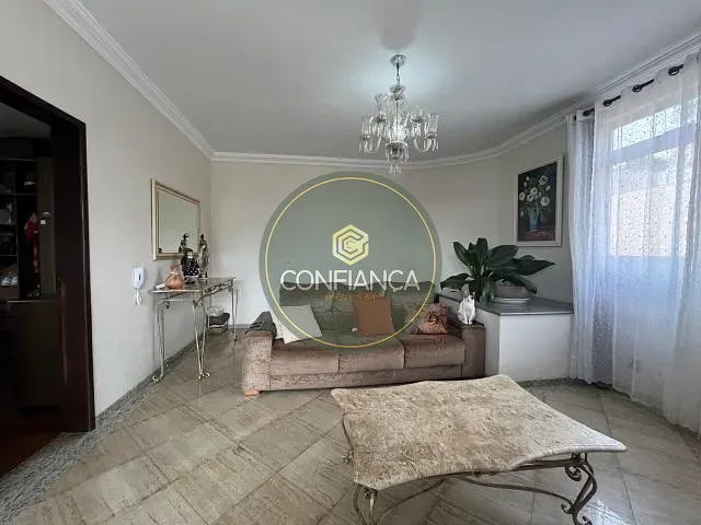 Cobertura / Penthouse 4 quartos e 3 banheiros, à venda, no bairro Fernão Dias em Belo Horizonte