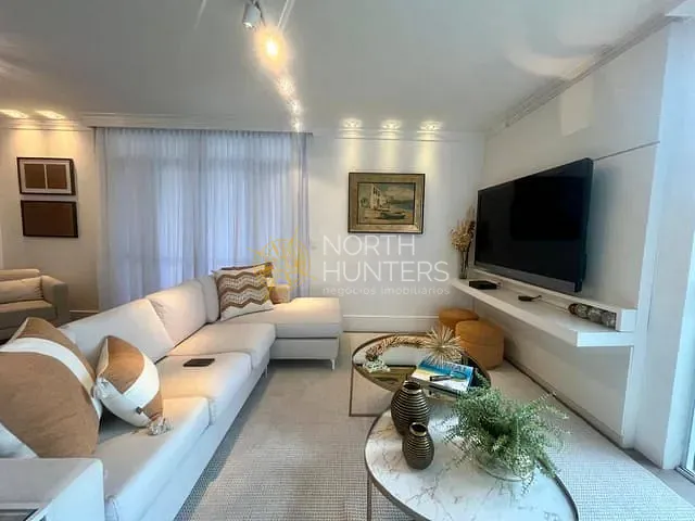 Cobertura / Penthouse com 328m² 4 quartos e 5 banheiros, à venda, no bairro Jurerê em Florianópolis