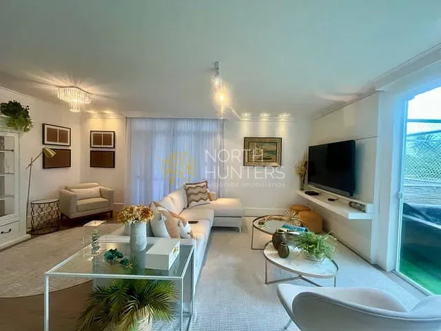 Cobertura / Penthouse com 328m² 4 quartos e 5 banheiros, à venda, no bairro Jurerê em Florianópolis