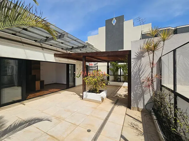 Cobertura / Penthouse 1 quarto e 3 banheiros, à venda, no bairro Vila Olímpia em São Paulo