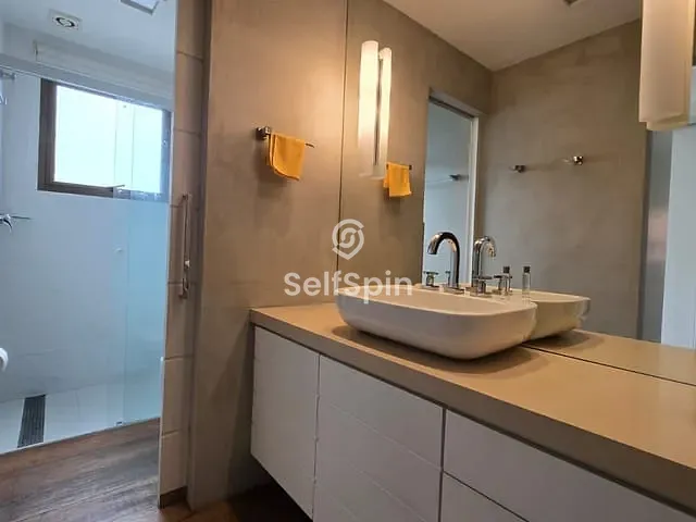 Cobertura / Penthouse 1 quarto e 3 banheiros, para alugar, no bairro Gragoatá em Niterói