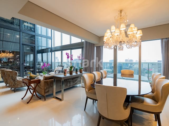 Cobertura / Penthouse com 570m² 4 quartos e 6 banheiros, à venda ou para alugar, no bairro Vila Olímpia em São Paulo