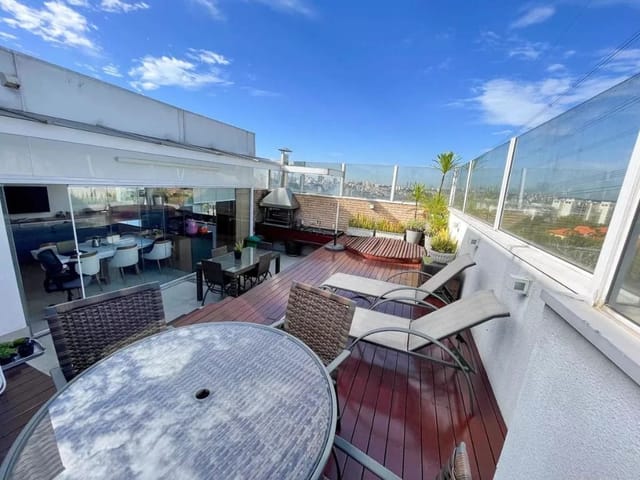 Cobertura / Penthouse com 180m² 3 quartos e 2 banheiros, à venda, no bairro Cidade São Francisco em São Paulo
