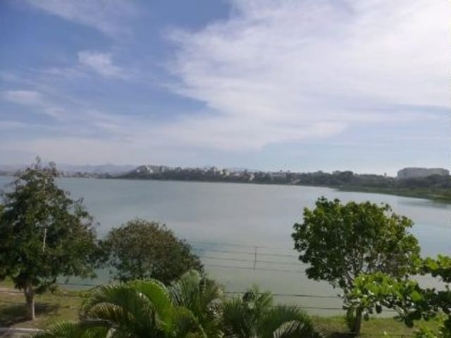 Cobertura / Penthouse 4 quartos e 3 banheiros, à venda, no bairro Praia do Pecado em Macaé