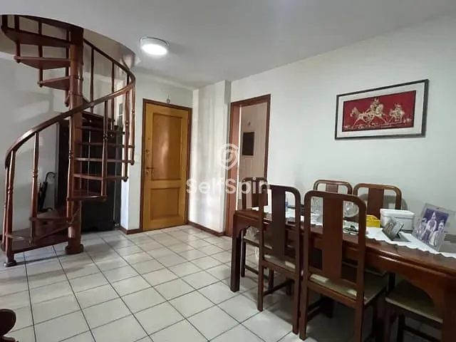 Cobertura / Penthouse 3 quartos e 3 banheiros, para alugar, no bairro Icaraí em Niterói