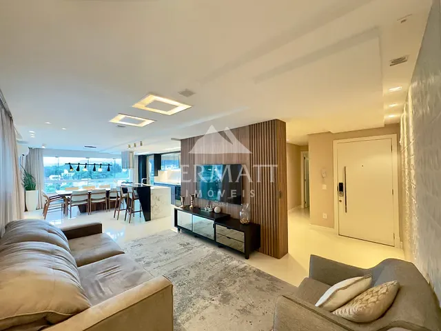 Cobertura / Penthouse com 246m² 3 quartos e 4 banheiros, à venda, no bairro Água Verde em Blumenau