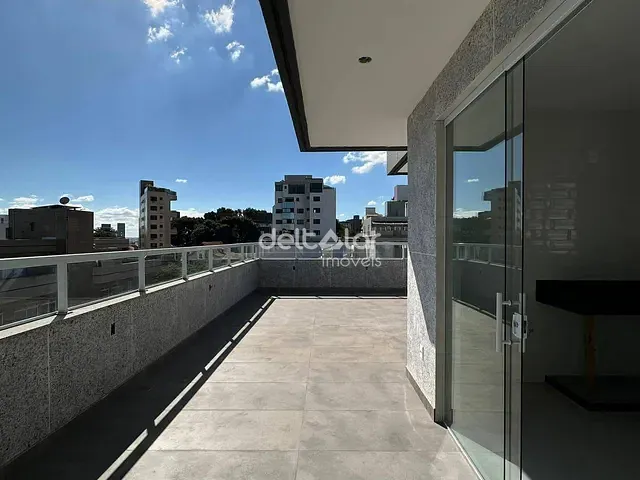 Cobertura / Penthouse com 250m² 4 quartos e 4 banheiros, à venda, no bairro Liberdade em Belo Horizonte