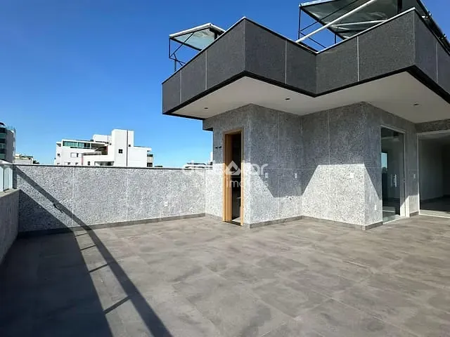 Cobertura / Penthouse com 250m² 4 quartos e 4 banheiros, à venda, no bairro Liberdade em Belo Horizonte