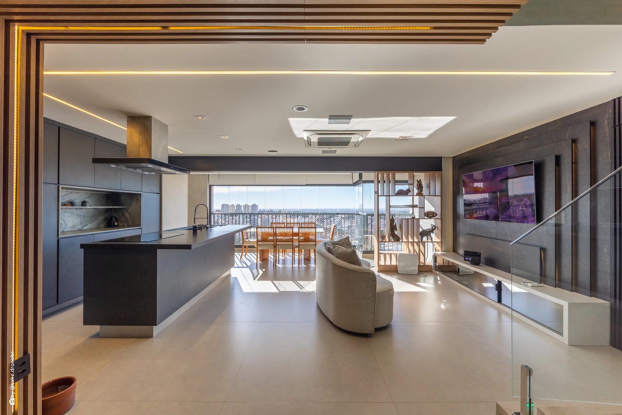 Apartamento à venda no Jardim Guanabara com 2 suítes