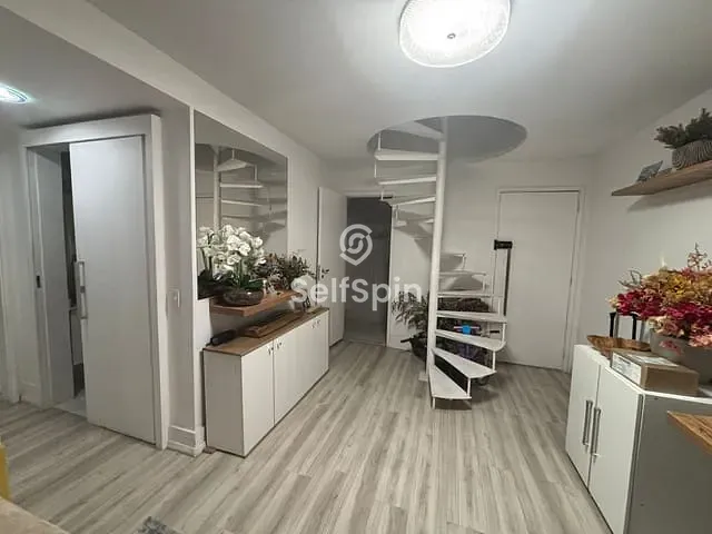 Cobertura / Penthouse 2 quartos e 3 banheiros, para alugar, no bairro Icaraí em Niterói