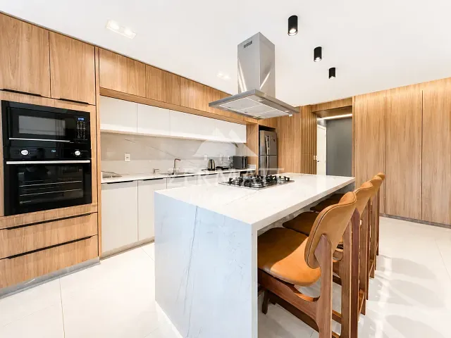 Cobertura / Penthouse com 212m² 3 quartos e 4 banheiros, à venda, no bairro Itoupava Central em Blumenau